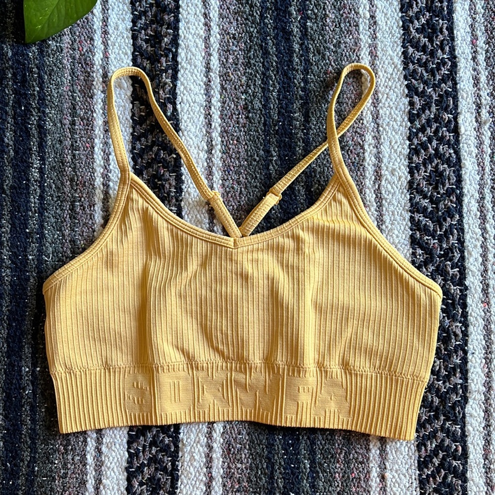 Sarah’s Day x White Fox Active sports bra